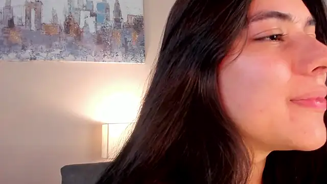 Snapshot of dakotaa__ chatting on January 13, 11:06 pm dakotaa online show from January 13, 11:06 pm
