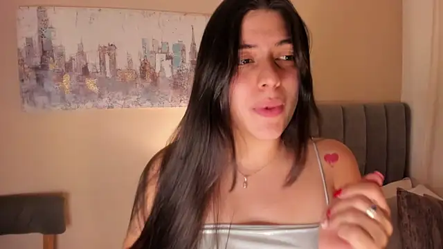 dakotaa   online show from December 4, 7:00 pm