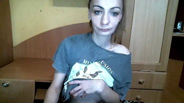 DennisXCaroll online show from February 5, 7:35 am