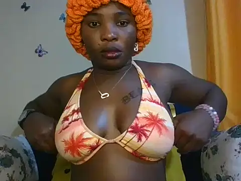 Snapshot of Bigass_mee_ chatting on October 15, 7:25 pm Bigass mee online show from October 15, 7:25 pm