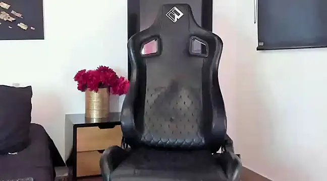 Snapshot of Dereck_vega chatting on March 2, 11:20 pm Dereck vega online show from March 2, 11:20 pm