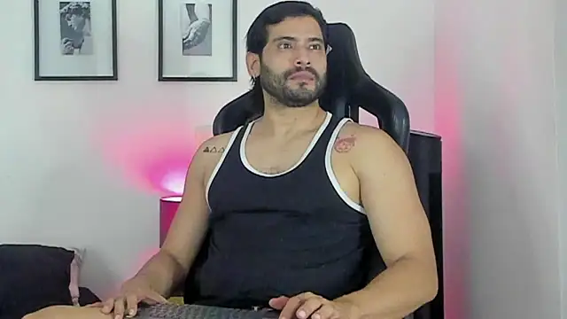 Snapshot of Dereck_vega chatting on July 3, 10:38 pm Dereck vega online show from July 3, 10:38 pm