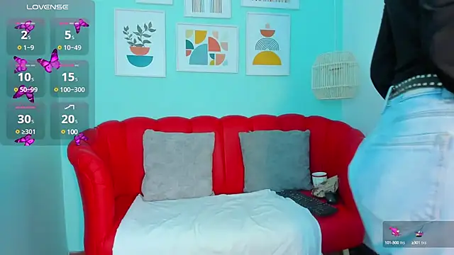 Nahiajhonson  online show from February 25, 12:34 pm