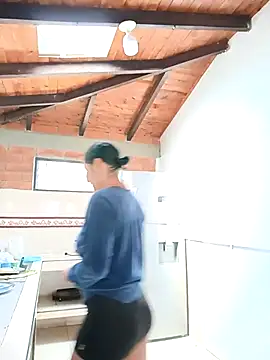 SamaraJay1 online show from April 1, 1:41 pm