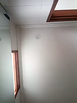 coral smitth online show from April 14, 7:09 pm