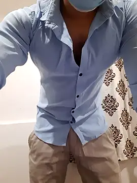 Guyinshortss online show from September 20, 8:32 pm