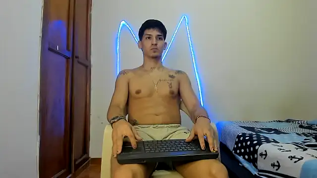 MasterSEX420 online show from December 3, 2:30 am