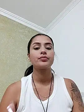 Snapshot of EmmaTorres_ chatting on September 24, 8:23 pm EmmaTorres  online show from September 24, 8:23 pm