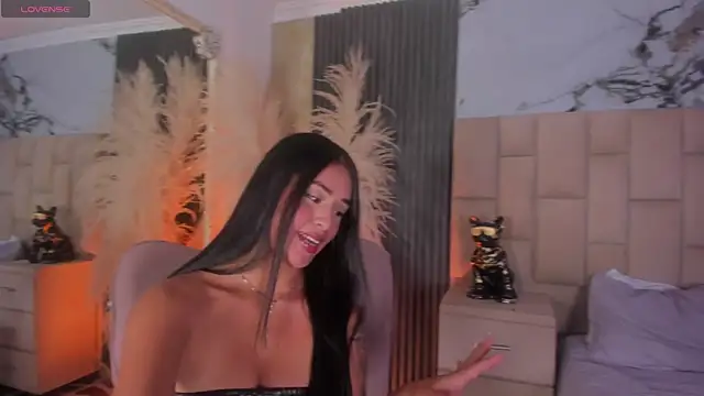 EmmaTorres  online show from February 27, 11:27 pm