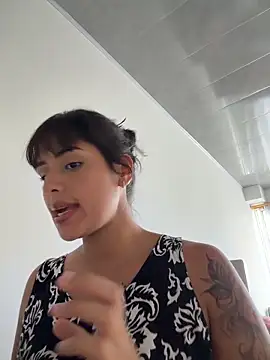 EmmaTorres  online show from June 17, 10:43 pm