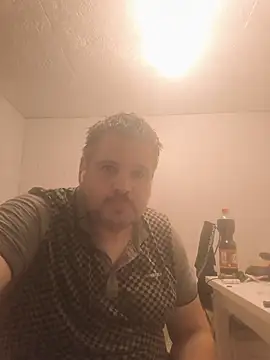 Ronny2510 online show from July 6, 7:27 pm