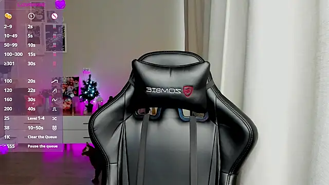 Sm0ly online show from February 12, 5:26 am