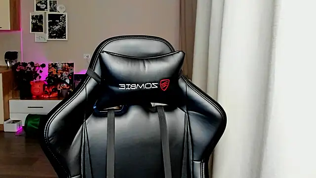 Sm0ly online show from October 30, 1:40 am