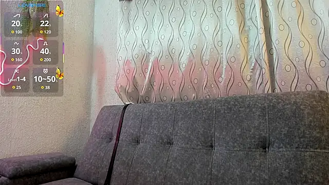 samanthaeliott22 online show from November 7, 1:05 am