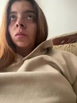 Snapshot of Cloew_Marz chatting on May 2, 8:47 pm Cloew Marz online show from May 2, 8:47 pm