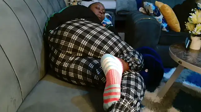 leslysexygirl online show from March 22, 4:15 pm