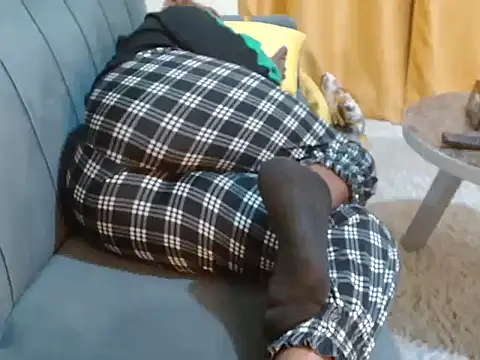 leslysexygirl online show from November 26, 6:31 pm