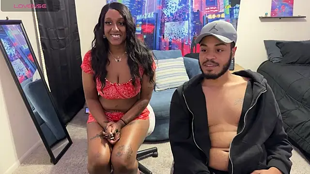 Snapshot of BlackBunny0222 chatting on March 18, 10:26 pm BlackBunny0222 online show from March 18, 10:26 pm