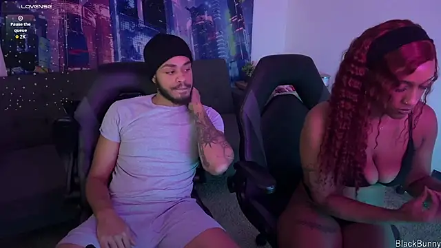 Snapshot of BlackBunny0222 chatting on October 22, 2:39 pm BlackBunny0222 online show from October 22, 2:39 pm