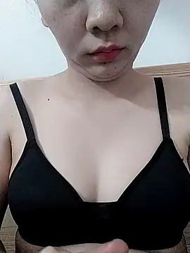Snapshot of Girlladyxxx chatting on September 10, 5:29 am Girlladyxxx online show from September 10, 5:29 am