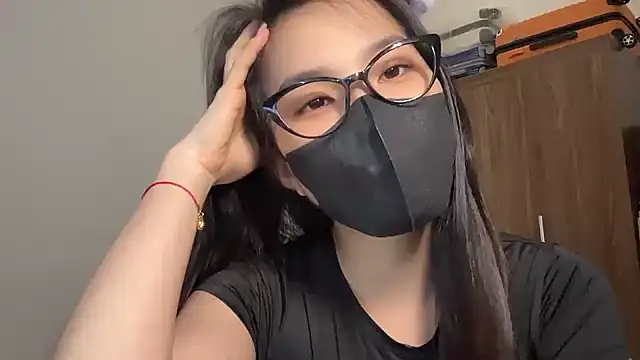 Snapshot of Lilisa_miu chatting on October 7, 3:53 pm Lilisa miu online show from October 7, 3:53 pm