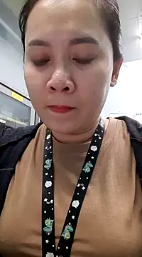 Benlla2802 online show from December 10, 6:28 pm