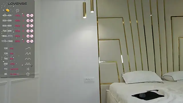 Snapshot of Goodgirlgonabad chatting on March 21, 4:40 pm Goodgirlgonabad online show from March 21, 4:40 pm