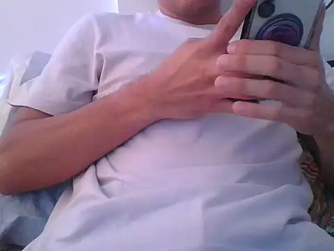 Juan2323hot online show from October 10, 8:08 pm