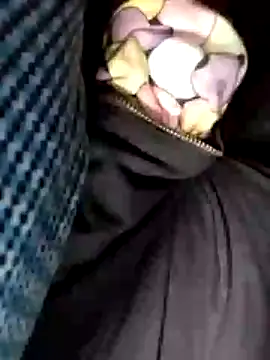 Snapshot of Policeman20742 chatting on February 25, 9:13 pm Policeman20742 online show from February 25, 9:13 pm