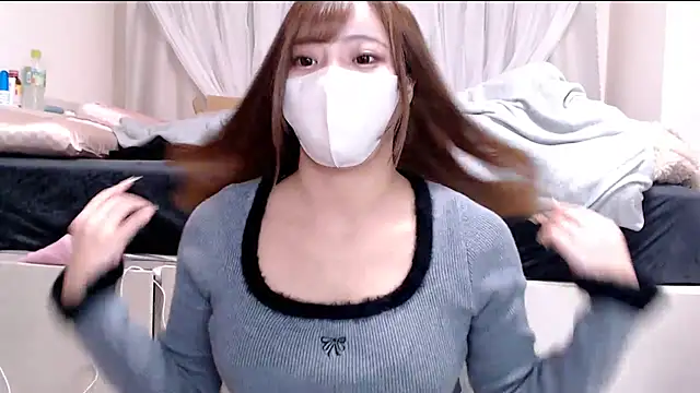  chanMOMO  online show from February 2, 10:13 am