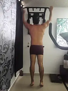 Snapshot of LatinMar chatting on January 3, 3:44 pm LatinMar online show from January 3, 3:44 pm