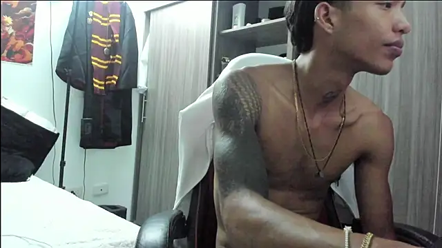 TommyGun 22 online show from April 7, 2:01 am