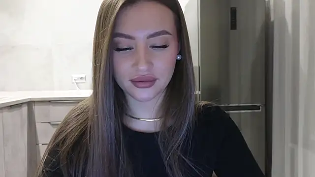 Cinderella     online show from December 13, 9:09 pm