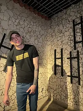 samantha kevin online show from March 24, 3:33 am