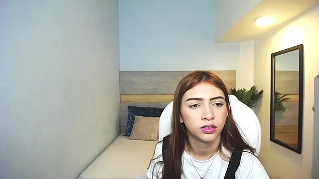 liseth fox online show from January 17, 7:38 pm