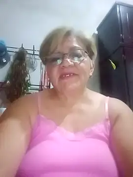 Madrastrahot69 online show from September 12, 9:37 pm