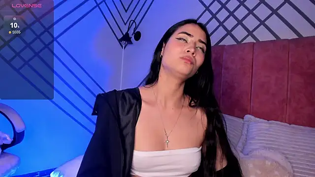 lara madisson online show from March 8, 11:48 am