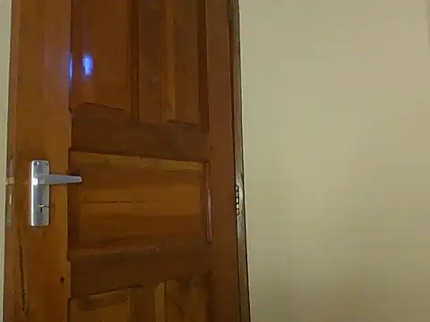 Apple bitch online show from February 18, 4:52 am