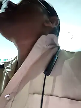 Srmotrs online show from March 18, 1:58 pm