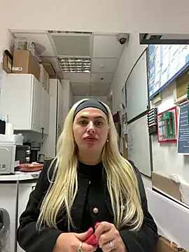 Arabellalee23 online show from February 21, 4:05 pm