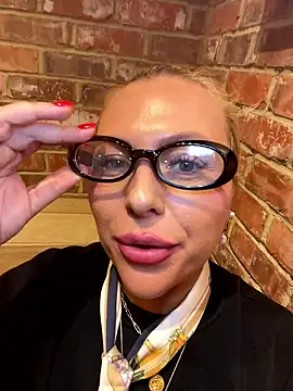 Arabellalee23 online show from January 12, 2:55 pm