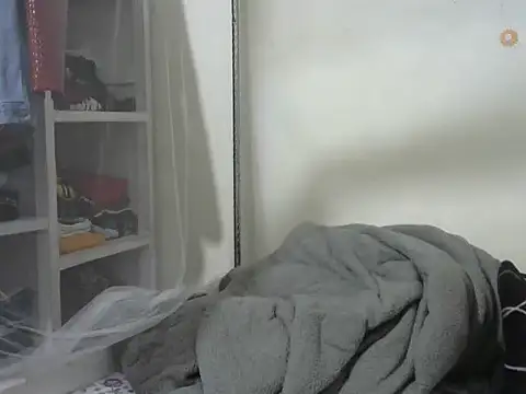 beauty petite online show from February 13, 2:46 pm