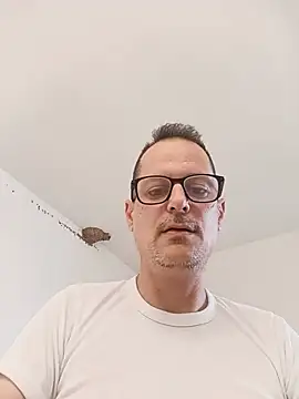 Snapshot of SperMaster_dom chatting on July 6, 3:25 pm SperMaster dom online show from July 6, 3:25 pm