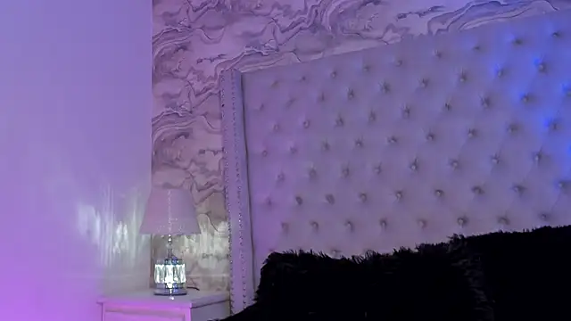 Snapshot of Kev_jenner chatting on January 25, 1:10 am Kev jenner online show from January 25, 1:10 am