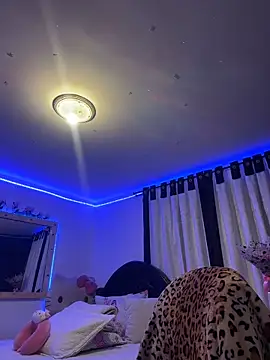 touchm cockhard online show from November 14, 3:49 am