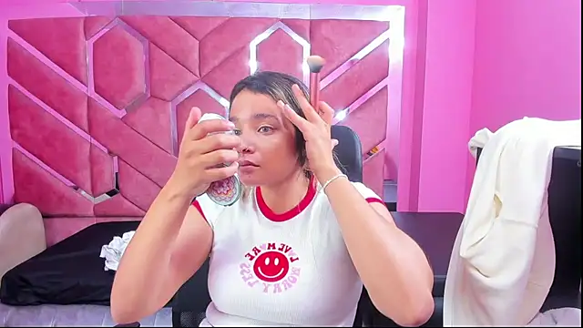 Olivia Fox69 online show from February 14, 3:54 am