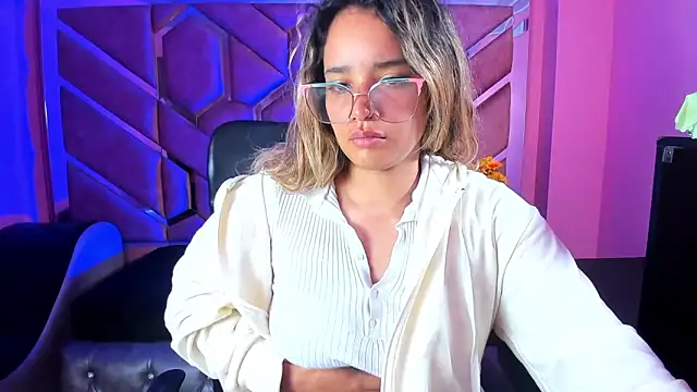 Olivia Fox69 online show from March 21, 3:55 am