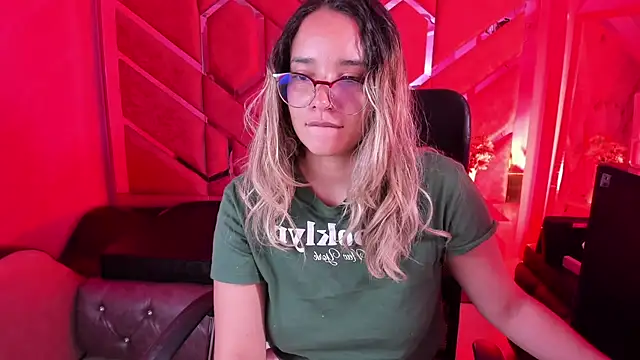 Olivia Fox69 online show from February 27, 4:12 am