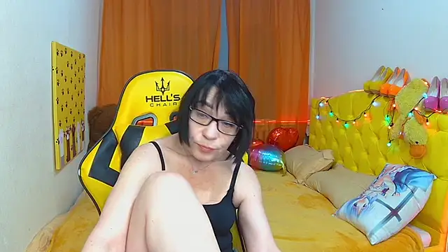 SandraHormas online show from February 28, 2:42 pm