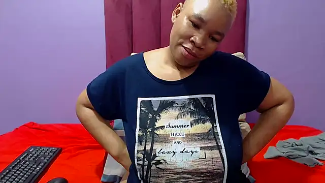 YELLOWBUSTYMELLONS online show from December 21, 5:58 am